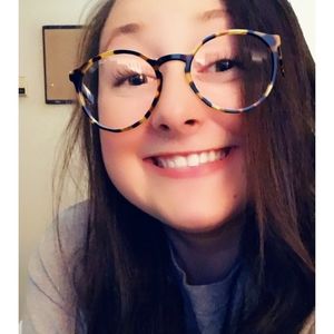 Meet your Posher, Amanda